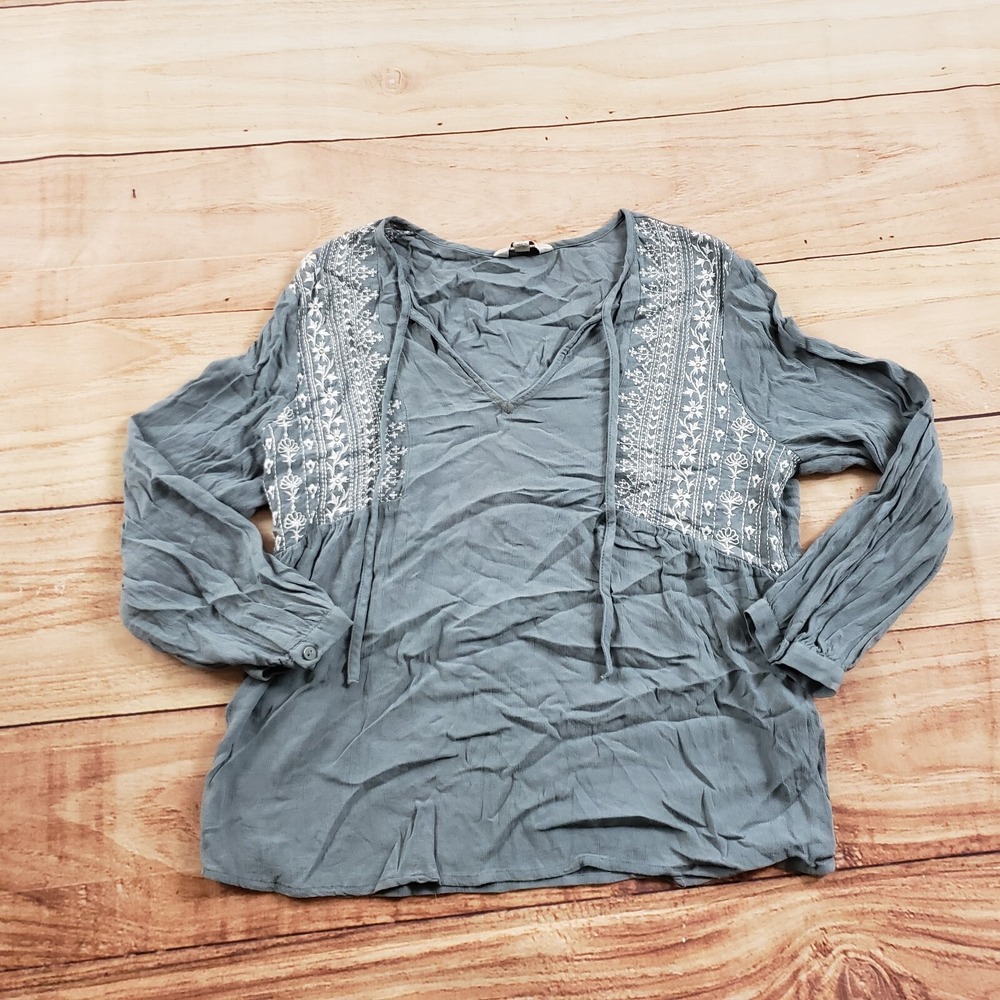 Lucky Brand Shirt Womens Small Gray White Long Sleeve V-neck Casual Ladies